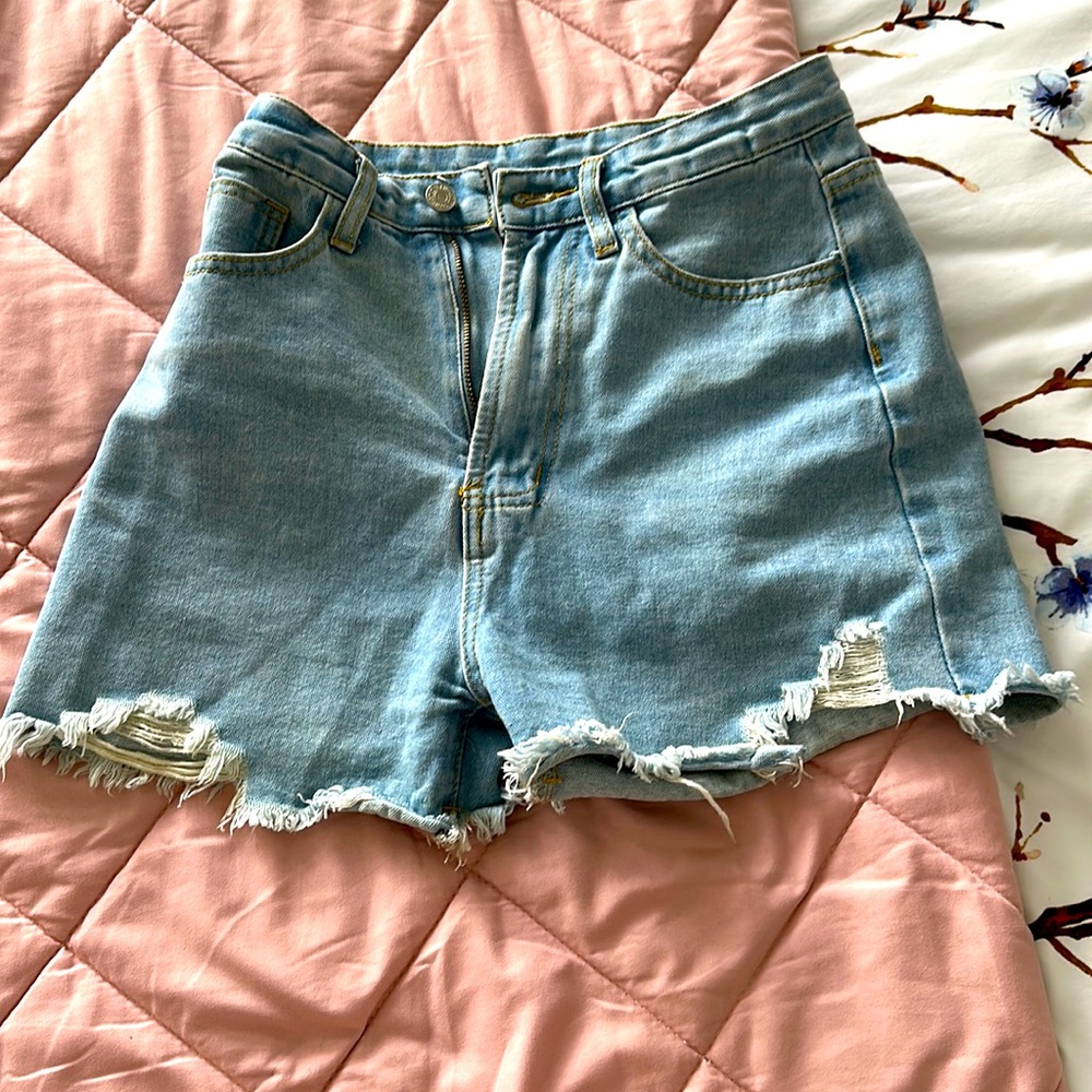 Short denim bottom size 0